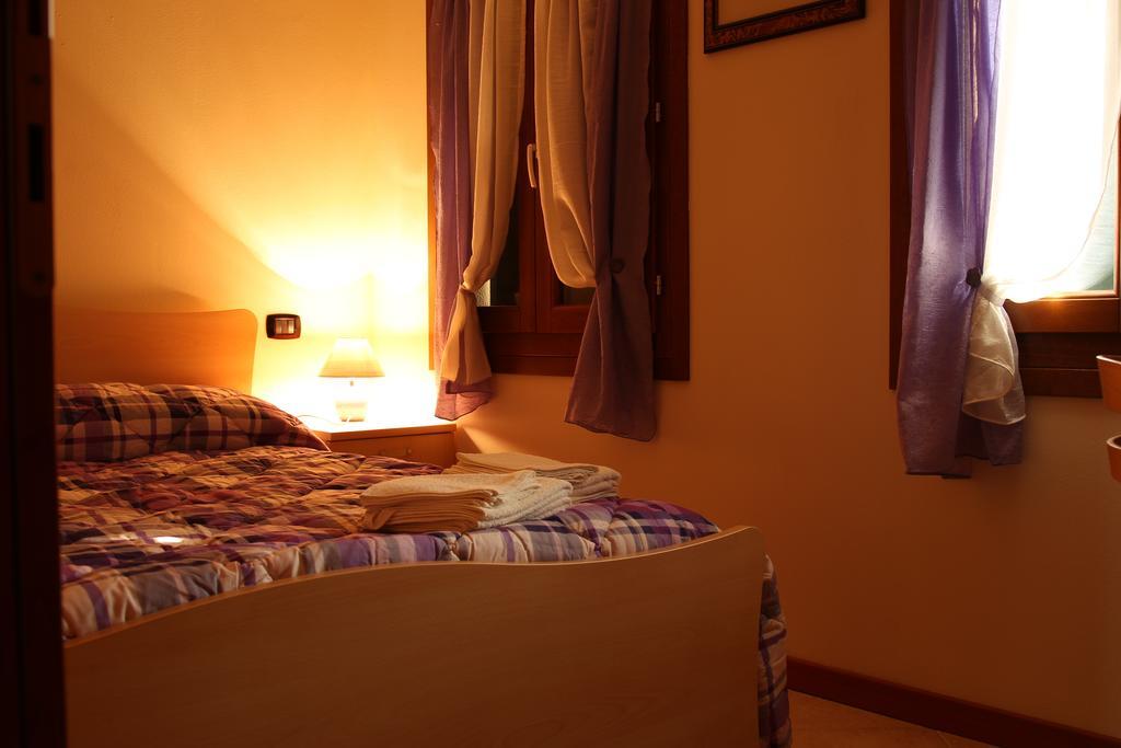 Ca' Gialla Montagnana  Δωμάτιο φωτογραφία